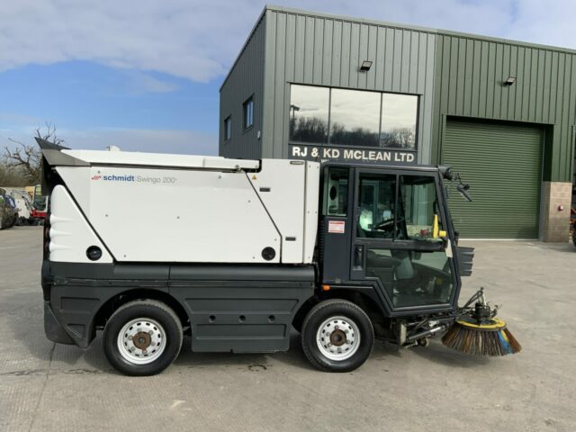 Schmidt Swingo 200+ Road Sweeper (ST22469)