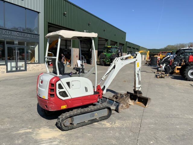 Takeuchi TB216 Digger (ST23053)