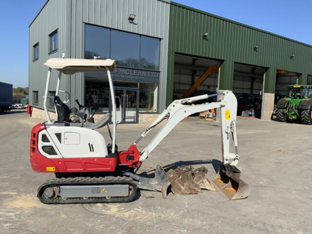 Takeuchi TB216 Digger (ST23053)