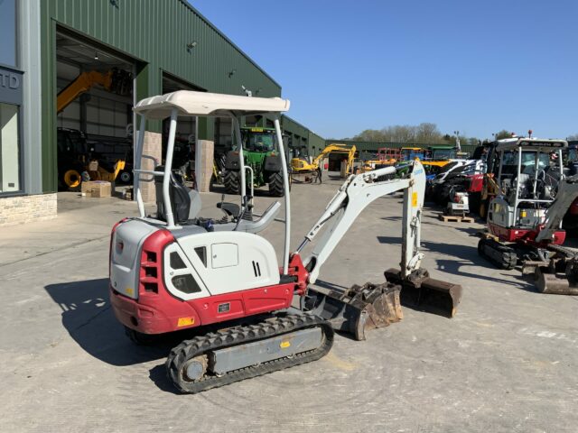 Takeuchi TB216 Digger (ST23038)