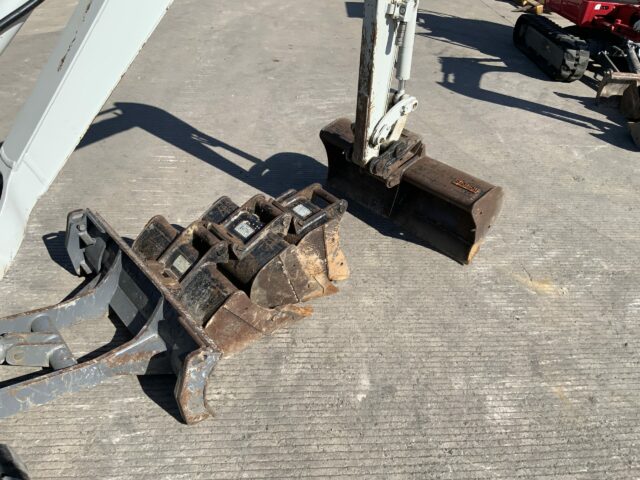 Takeuchi TB216 Digger (ST23038)