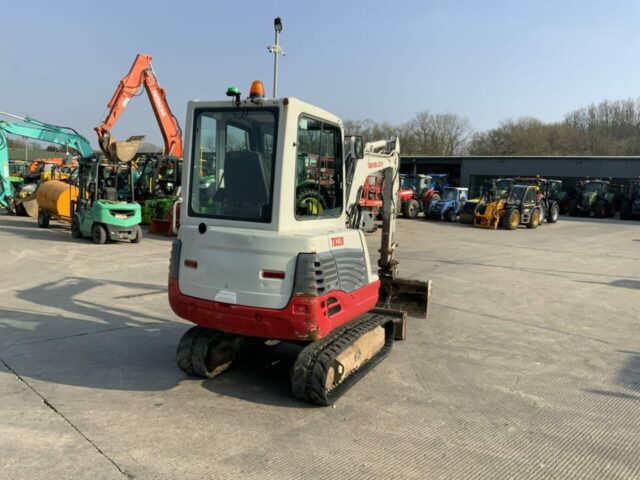 Takeuchi TB228 Digger (ST22821)