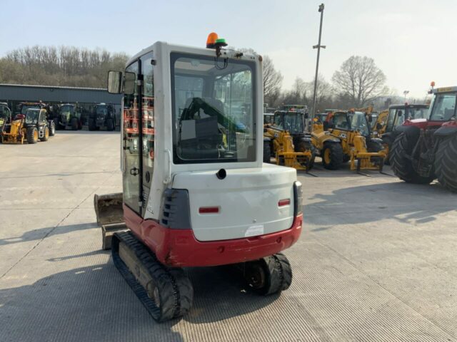 Takeuchi TB228 Digger (ST22821)