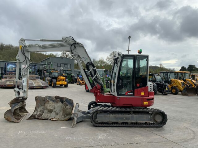 Takeuchi TB280FR Digger (ST22790)