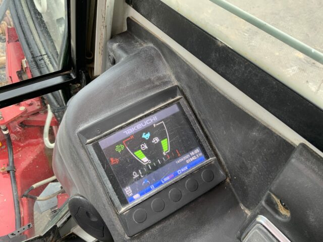 Takeuchi TB280FR Digger (ST22790)