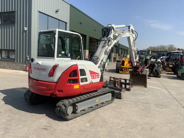 Takeuchi TB370 Complete With Rototilt Rotator (ST22841)