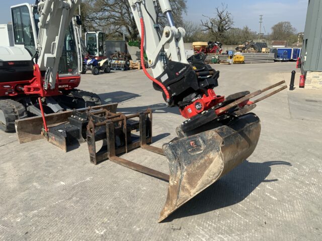 Takeuchi TB370 Complete With Rototilt Rotator (ST22841)