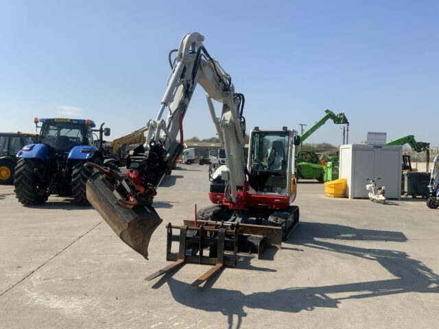 Takeuchi TB370 Complete With Rototilt Rotator (ST22841)