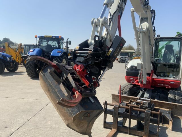 Takeuchi TB370 Complete With Rototilt Rotator (ST22841)