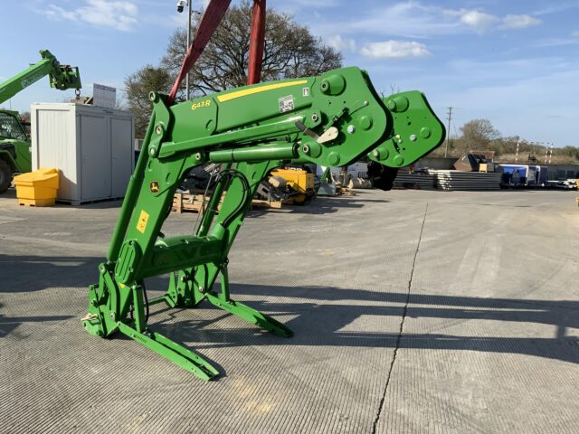 Unused John Deere 643R Loader Boom (ST17413)