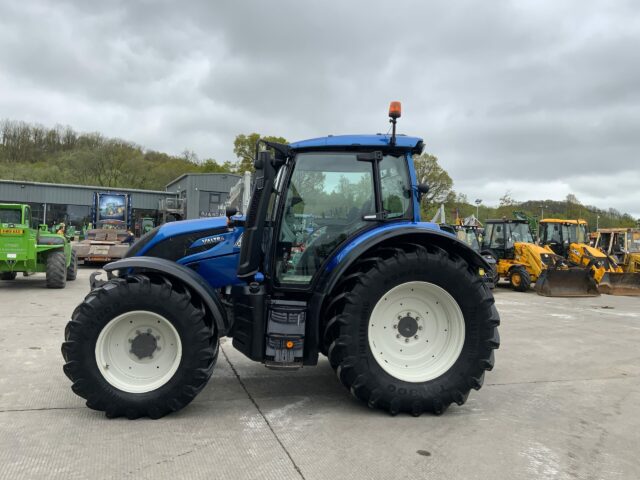 Valtra N174 Active Tractor (ST23159)