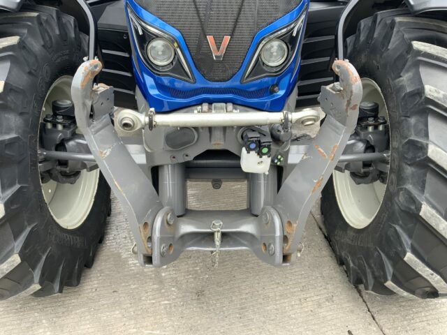 Valtra N174 Active Tractor (ST23159)