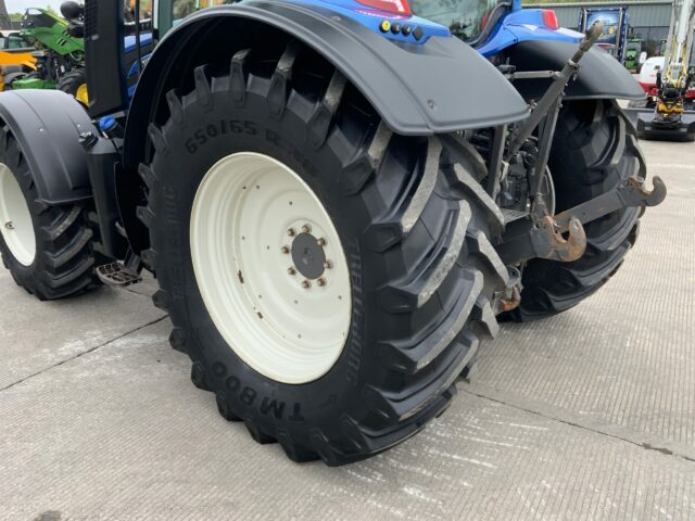Valtra N174 Active Tractor (ST23159)