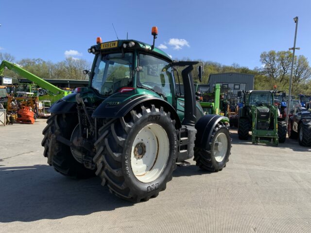 Valtra T214 Direct Tractor (ST22983)