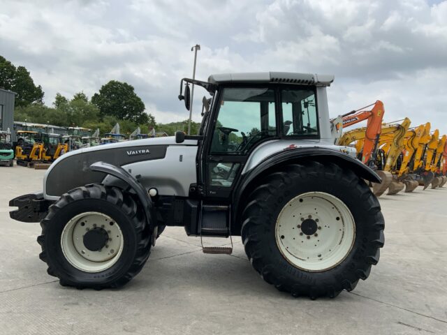 Valtra T160 Twin Track Reverse Drive Tractor (ST23284)