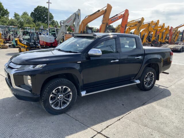 Mitsubishi L200 Trojan (ST23450)