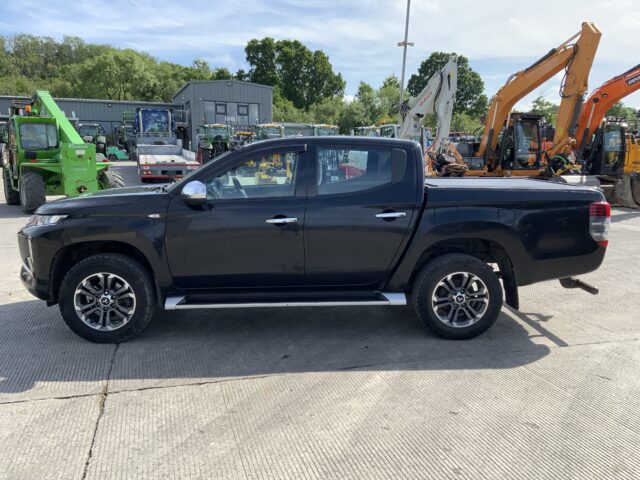Mitsubishi L200 Trojan (ST23450)
