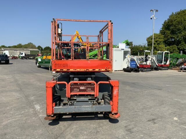 Skyjack SJ6832 Scissor Lift (ST22203)