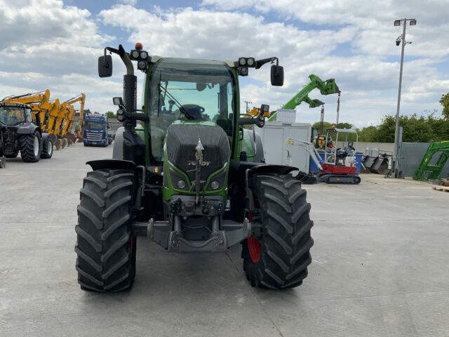 Fendt 516 Power Tractor (ST22632)