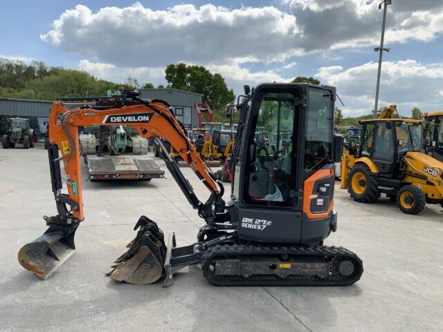 Doosan DX27Z-7 Digger (ST23341)