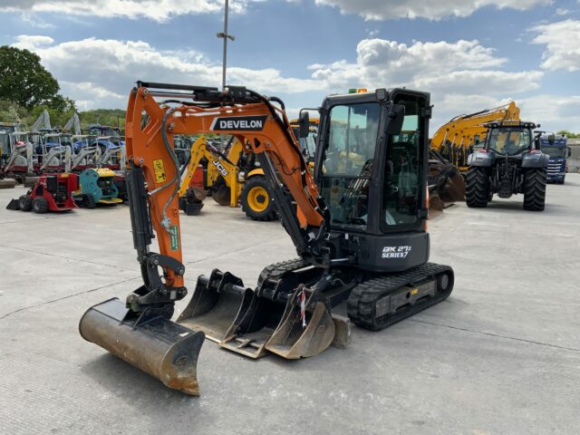 Doosan DX27Z-7 Digger (ST23341)