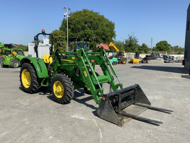 John Deere 5050E Compact Tractor (ST23330)