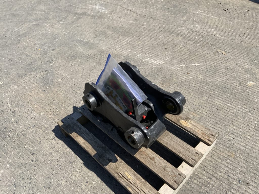 Unused Miller Hydraulic Q Hitch