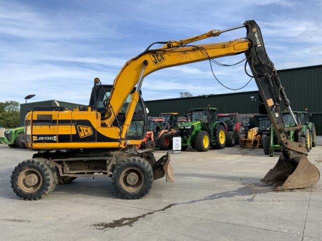 JCB JS130W Digger (ST23289)