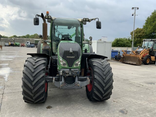 Fendt 720 Profi Plus Tractor (ST23132)