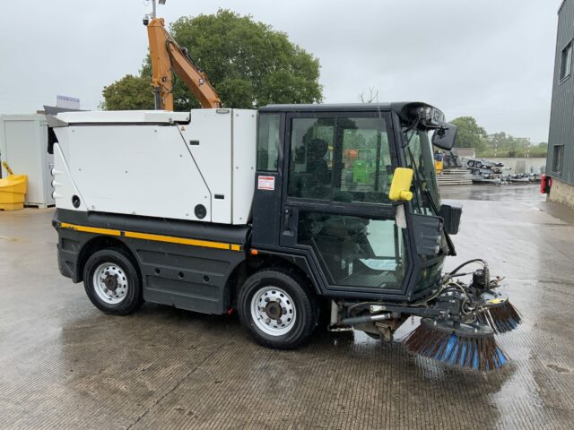 Schmidt Compact 200 Sweeper (ST22470)