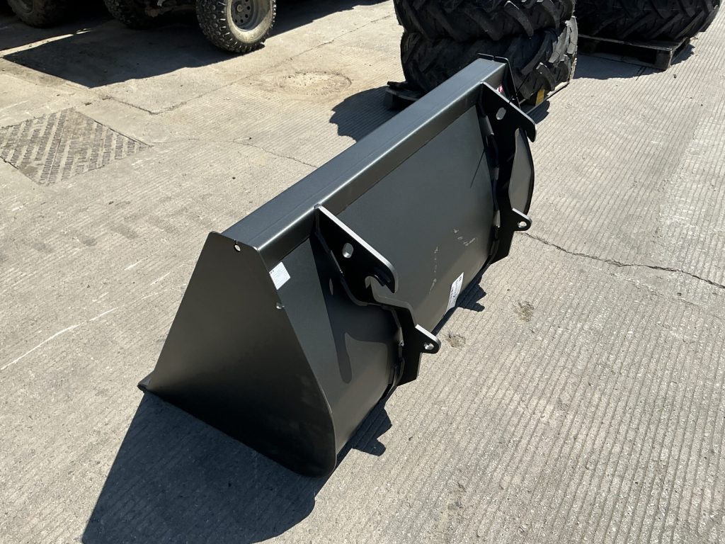 MX BRU150 Loader Bucket