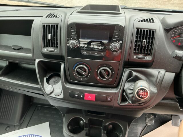 Fiat Ducato 2.3 130 Utility Truck (ST23393)