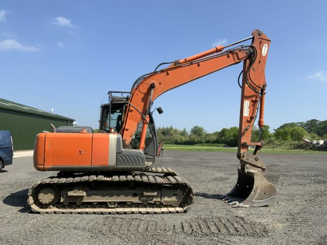 Hitachi Zaxis 130LCN-3 Digger (ST22593)