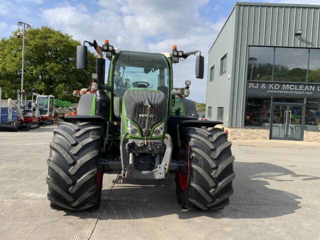 Fendt 724 Profi Plus Tractor (ST22008)