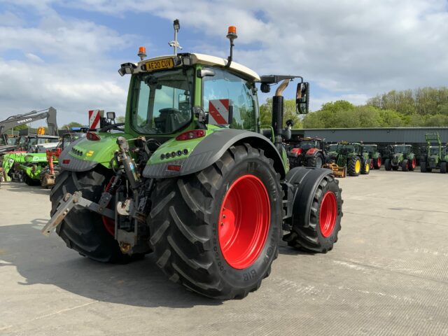 Fendt 724 Profi Plus Tractor (ST22008)