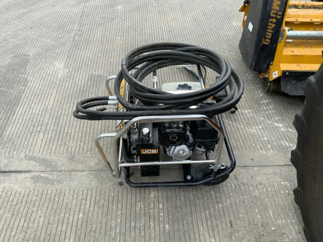 JCB Beaver Pack