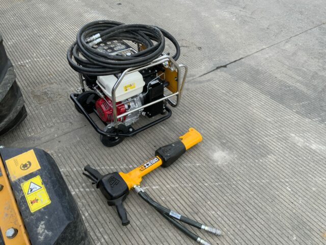 JCB Beaver Pack
