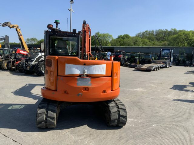 Hitachi ZX85 USB-5A Digger (ST23302)
