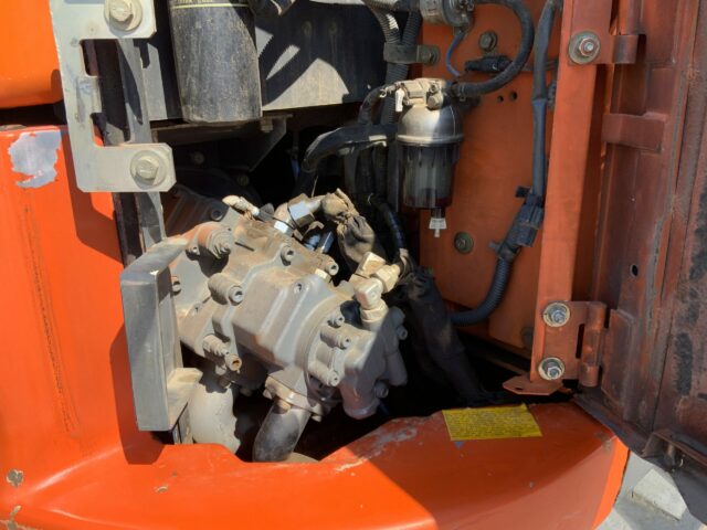 Hitachi ZX85 USB-5A Digger (ST23302)