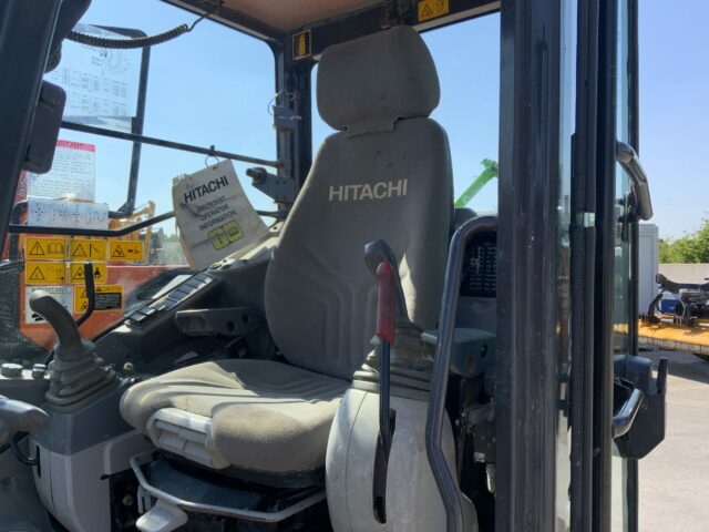 Hitachi ZX85 USB-5A Digger (ST23302)