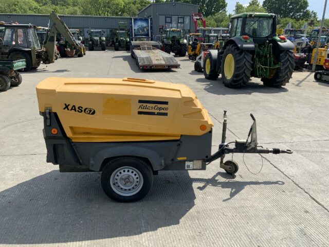 Atlas Copco XAS 67 Compressor (ST23402)