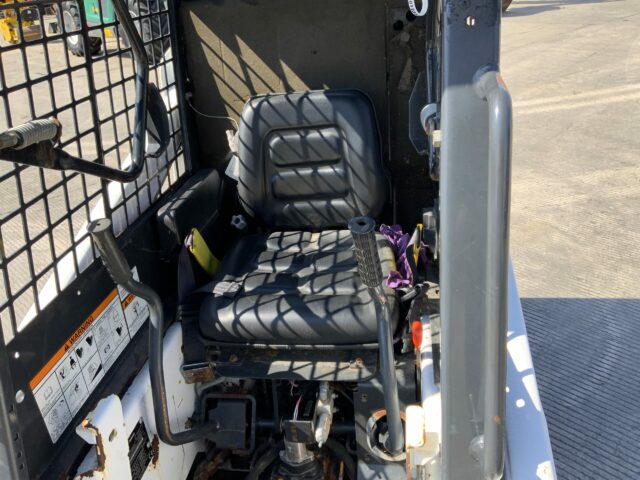 Bobcat S70 Mini Wheeled Skid Steer (ST21903)