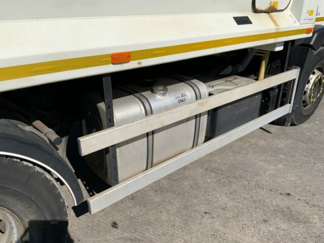 Dennis Elite 6 Bin Lorry (ST22887)
