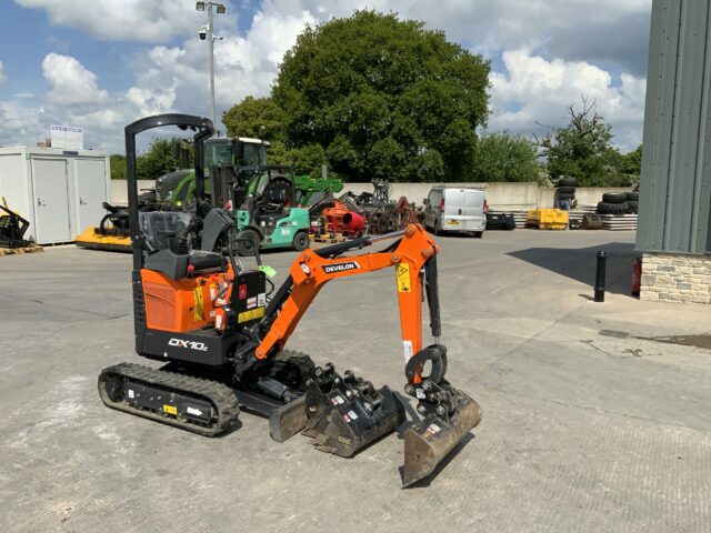 Develon DX10Z Micro Digger (ST23362)