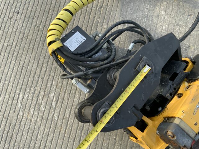 Engcon EC02-S30/150 Rotating Quick Hitch