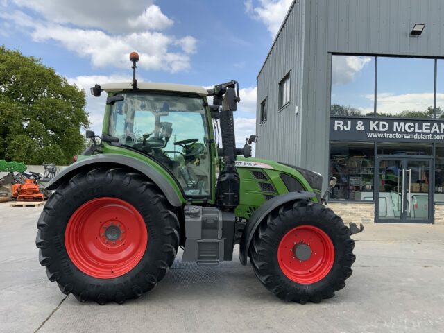 Fendt 516 Power Tractor (ST22632)