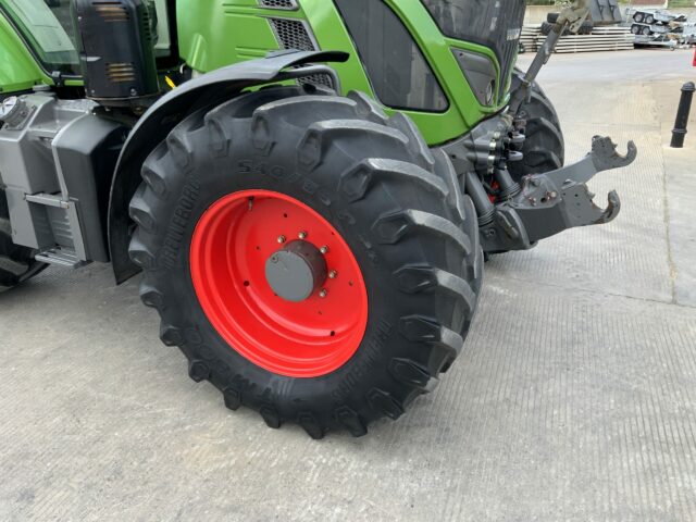 Fendt 516 Power Tractor (ST22632)