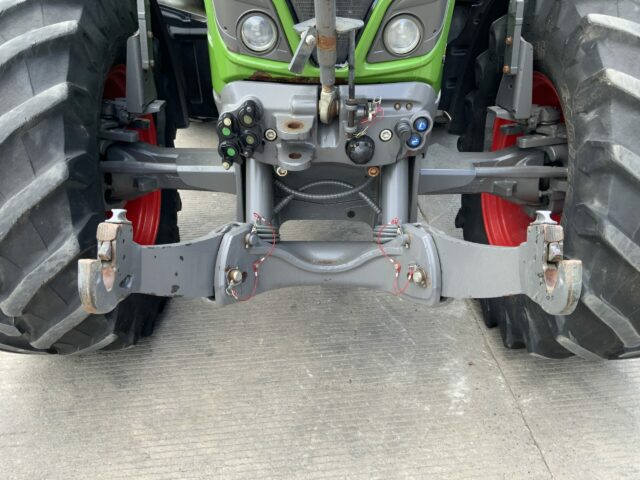 Fendt 516 Power Tractor (ST22632)