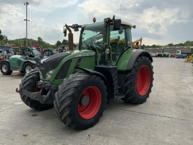 Fendt 720 Profi Plus Tractor (ST23132)