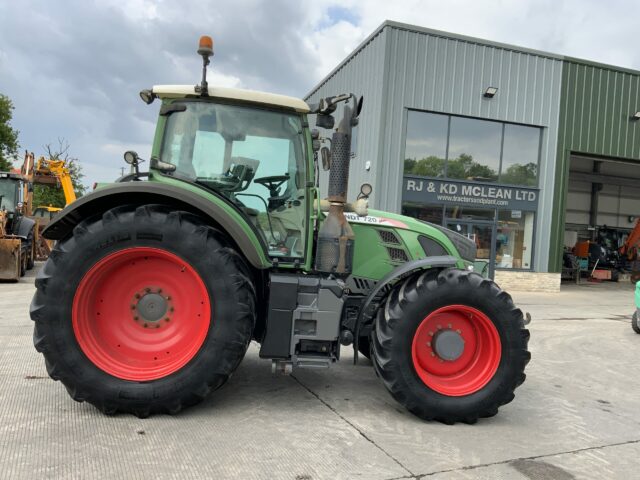 Fendt 720 Profi Plus Tractor (ST23132)